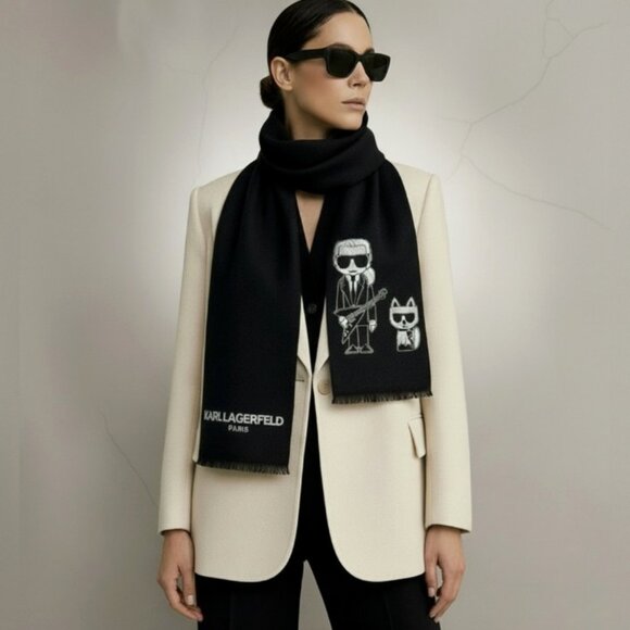 Authentic Karl Lagerfeld Paris Reversible Scarf NWT (Unisex) - Picture 1 of 16